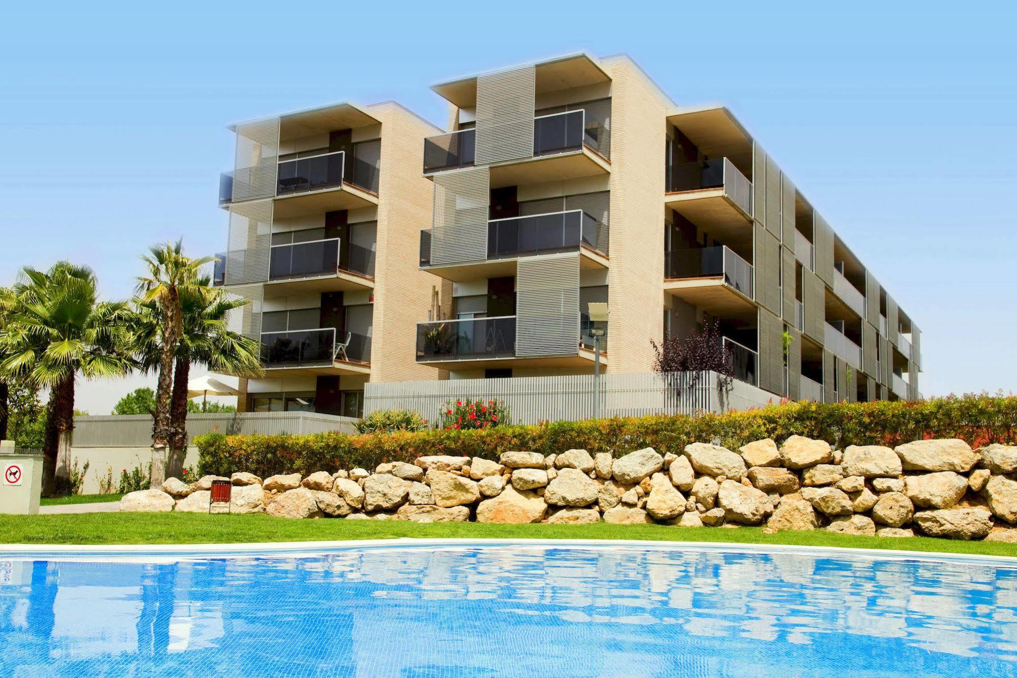 Paradise Village Litoral Costa Dorada Salou Exterior photo