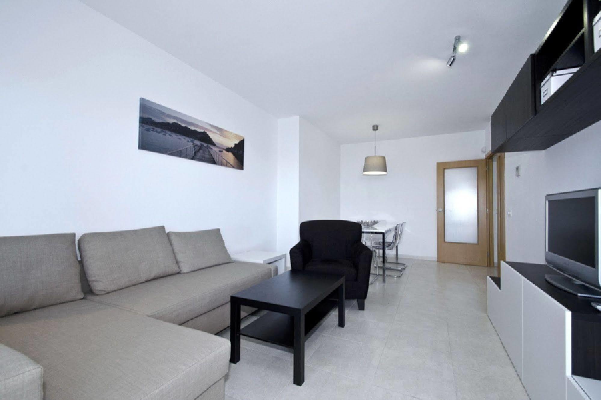 Paradise Village Litoral Costa Dorada Salou Exterior photo